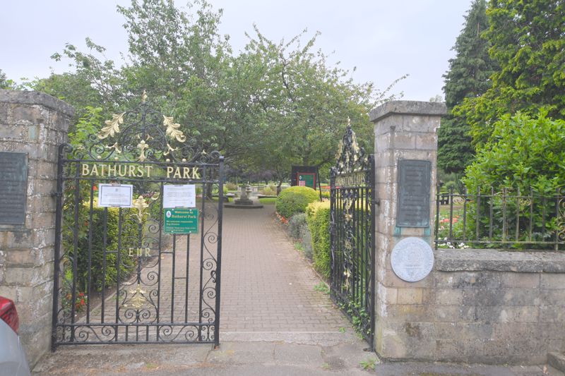 Bathurst Park Road